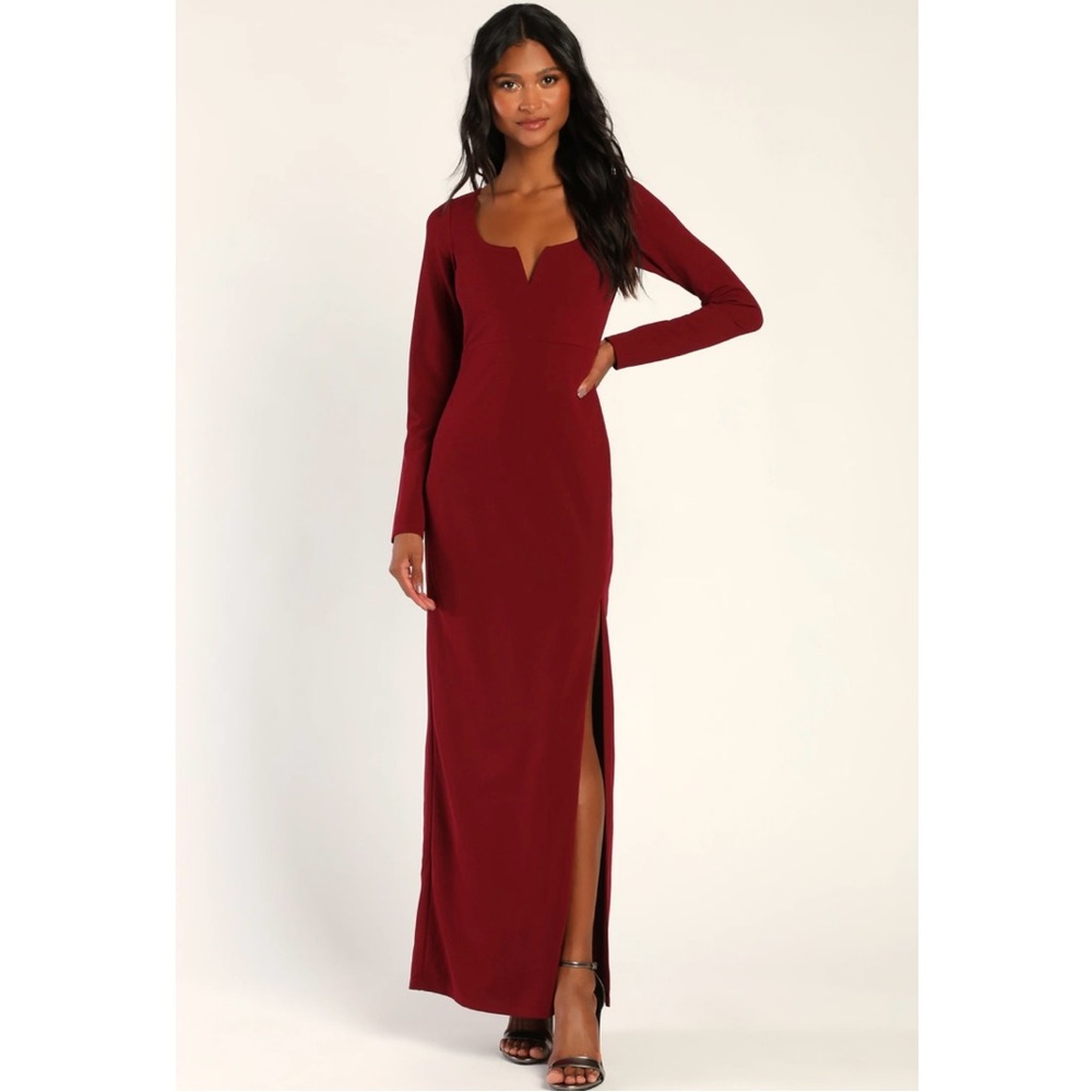 NWT Lulus True Love Lasts Long Sleeve Backless Maxi Dress in Burgundy size Large
